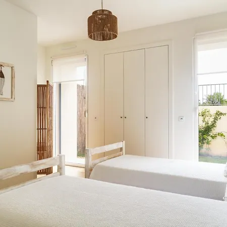 Apartment Castelo 122 -